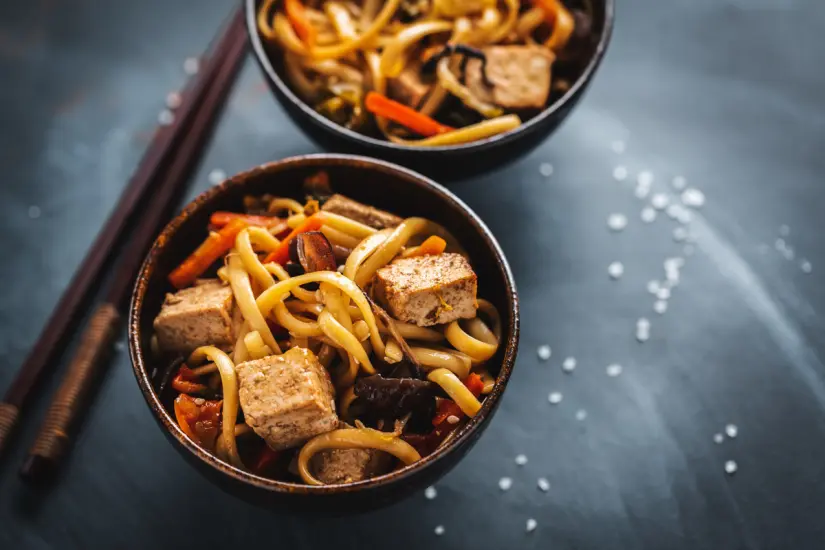 Conoce los mejores lugares para comer comida china en Baja California. Foto: Freepik. Conoce los mejores lugares para comer comida china en Baja California. Foto: Freepik.