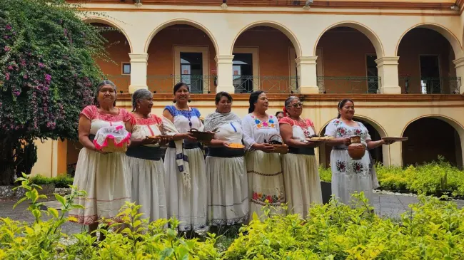 Los detalles de la Feria del Mole en San Lucas Atzala 2025. Foto: Cortesía