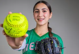 Kyara Osuna es la joya del softbol mexicano que conquista Italia a los 13 años