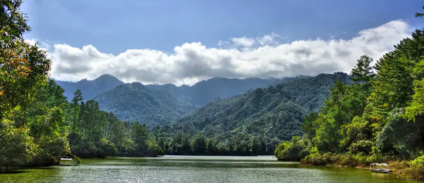 Visita el bonito pueblo de Tlatlauquitepec y admira sus paisajes naturales. Foto: Secretaría de Turismo. Visita el bonito pueblo de Tlatlauquitepec y admira sus paisajes naturales. Foto: Secretaría de Turismo.