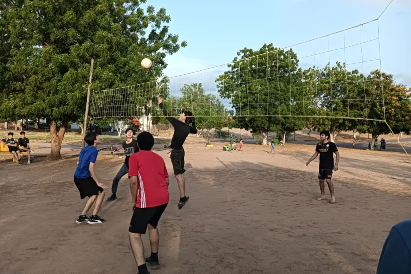 imagen recuadro Los vecinos de Valle del Agua vivieron una tarde de convivencia y mucho deporte, todo en beneficio del parque de la colonia.