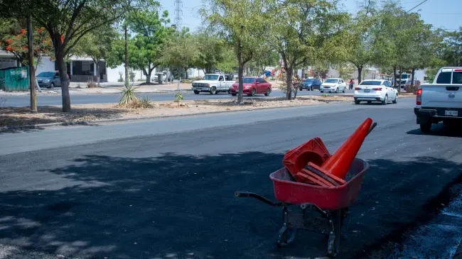 Los trabajos de reencarpetado son de gran ayuda para los vecinos de Barrancos.