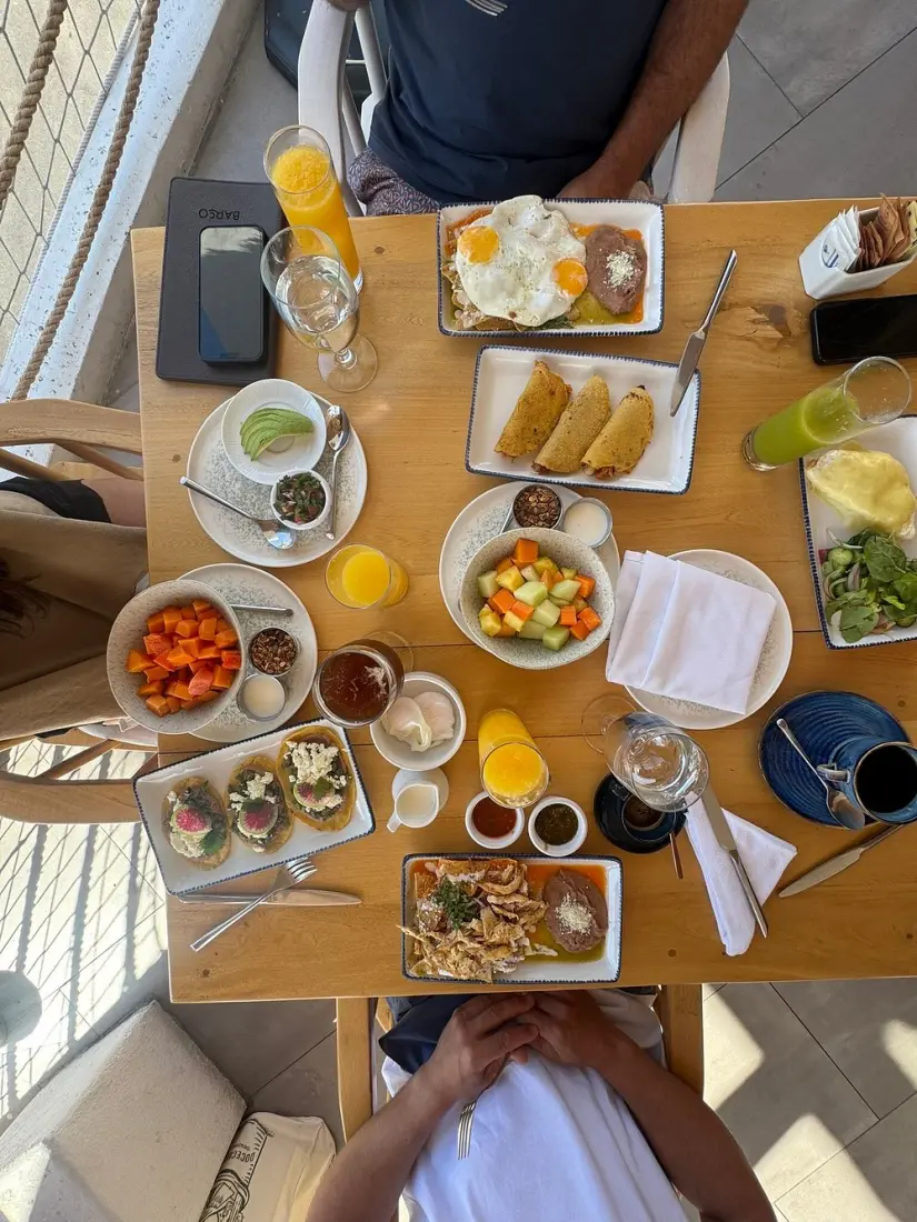 imagen recuadro Barco ofrece ligeros desayuno en su menú y diferentes opciones para comer Foto: Tripavisor