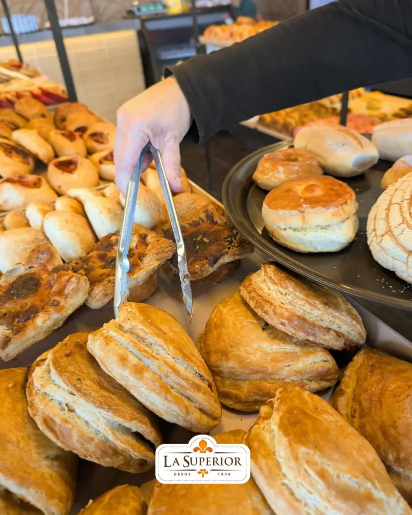 Panadería La Superior. Panadería La Superior.