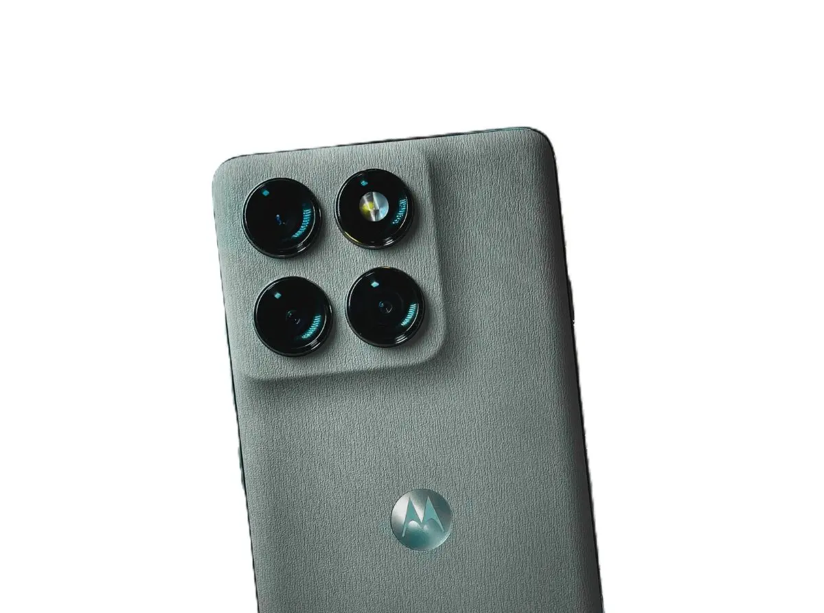 Motorola Edge 60 Pro incluye altavoces estéreos certificados. Foto: Cortesía