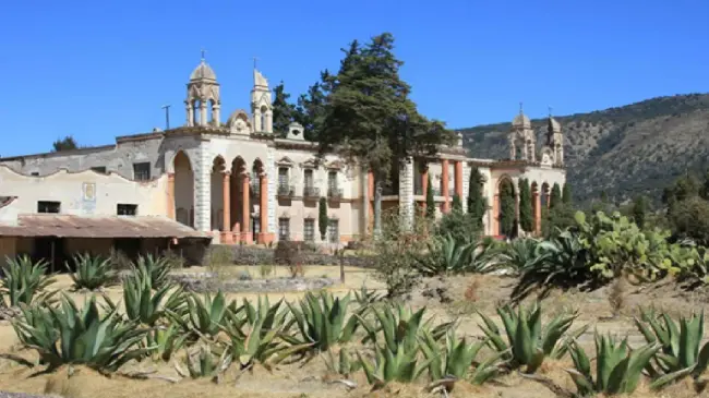 Museo de explosion sobre la fermentación y proceso de la bebida del Pulque en Hidalgo.