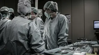 Texas abre su frontera a médicos extranjeros mediante nueva ley