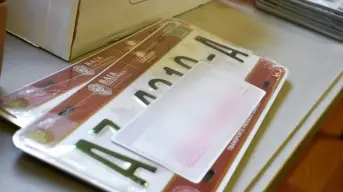 ¿Cuánto cuesta dar de baja las placas en Baja California?