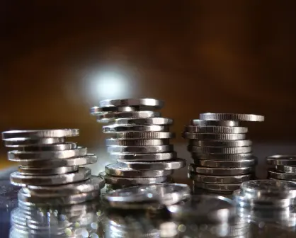 La moneda de plata de 10 pesos que Banxico lanzará para celebrar sus 100 años