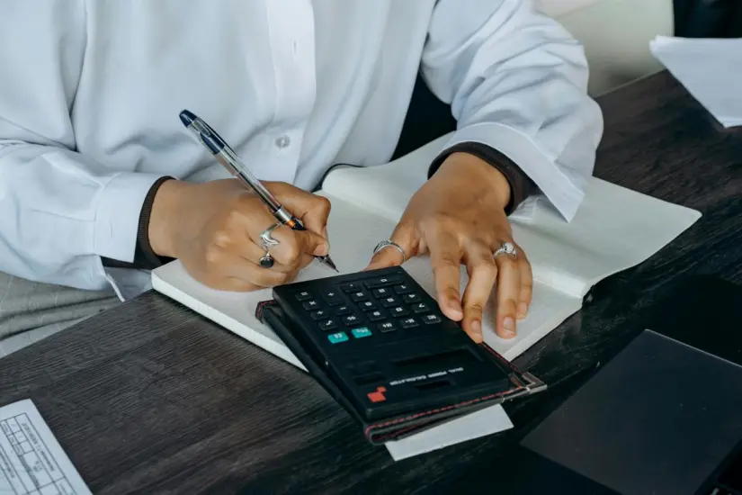 imagen recuadro Una vez que sea aprobada la solicitud del tramite de la visa H-2B puede contar con una estadía de hasta tres años Foto: Pexels