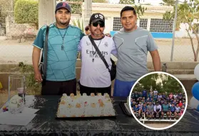 Un día de fiesta y gratitud: Padres reconocen la pasión y compromiso de Juan, Humberto y Ángel en el fútbol 