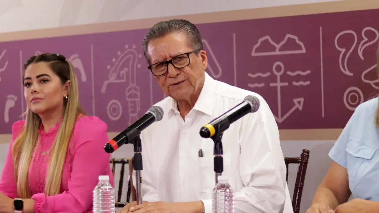 El estado buscará eliminar la burocracia para acelerar proyectos productivos y atraer capital. Foto: Gob. de Sinaloa