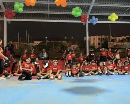 Dance Kids llena de alegría el parque de La Palapa en su emotiva clausura de curso