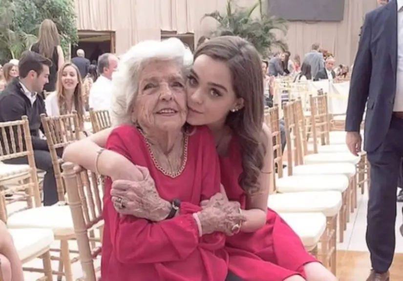 ¿Quién es la nieta de Anabel que protagoniza Macarena García junto a su abuela Anabel Gutiérrez. Foto: Cortesía