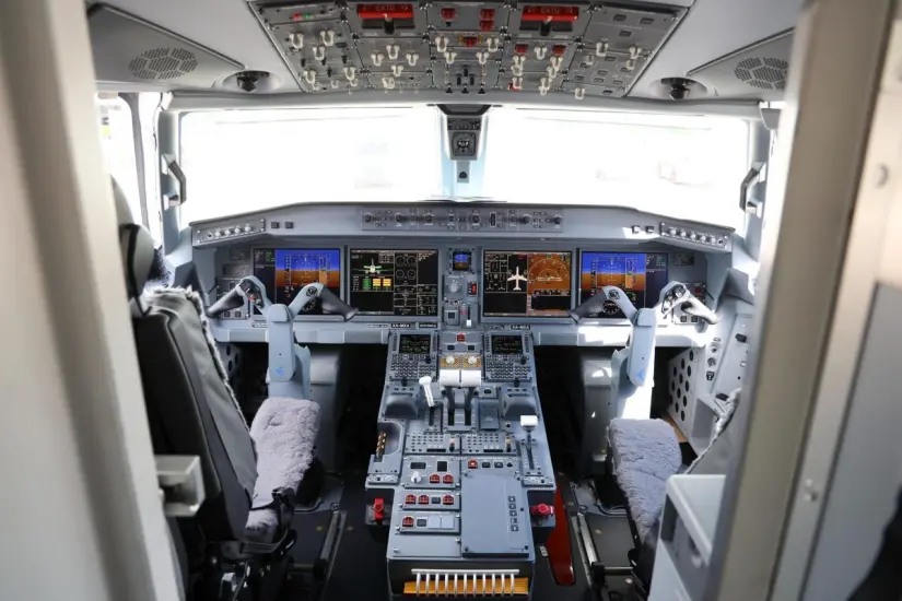 El Embraer E195-E2 destaca por su eficiencia y enfoque sostenible. Foto: Presidencia