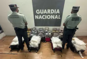 Baja California: Autoridades incautan una maleta con más de 50 millones de pesos en droga