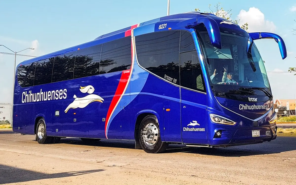 ¿A qué hora sale el autobús de Durango a Culiacán desde la línea Chihuahuenses?