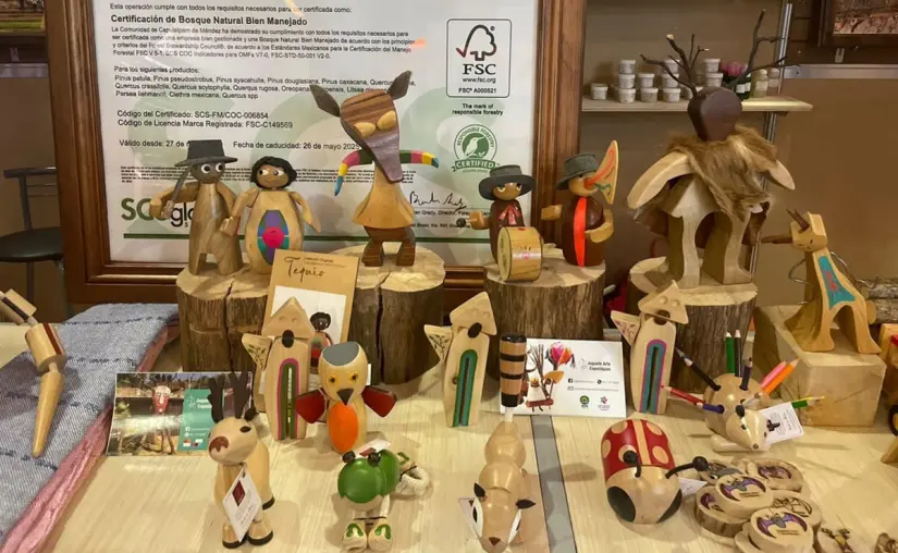 Así se elaboran los jueguetes en los talleres de madera en el corazón de la Sierra Juárez de Oaxaca. Foto: Cortesía.