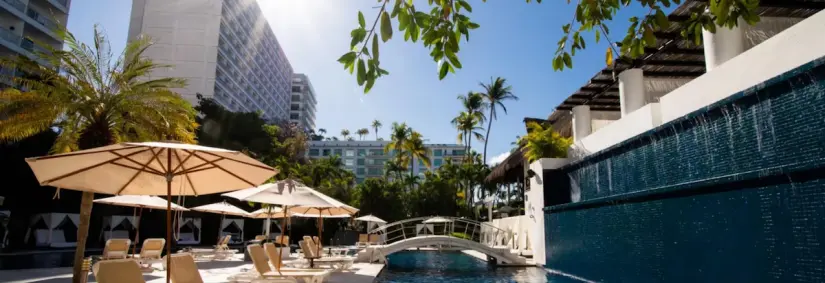 ¿En qué hotel se grabó El lugar cuenta con 3 albercas. Foto: Hotel Emporio
