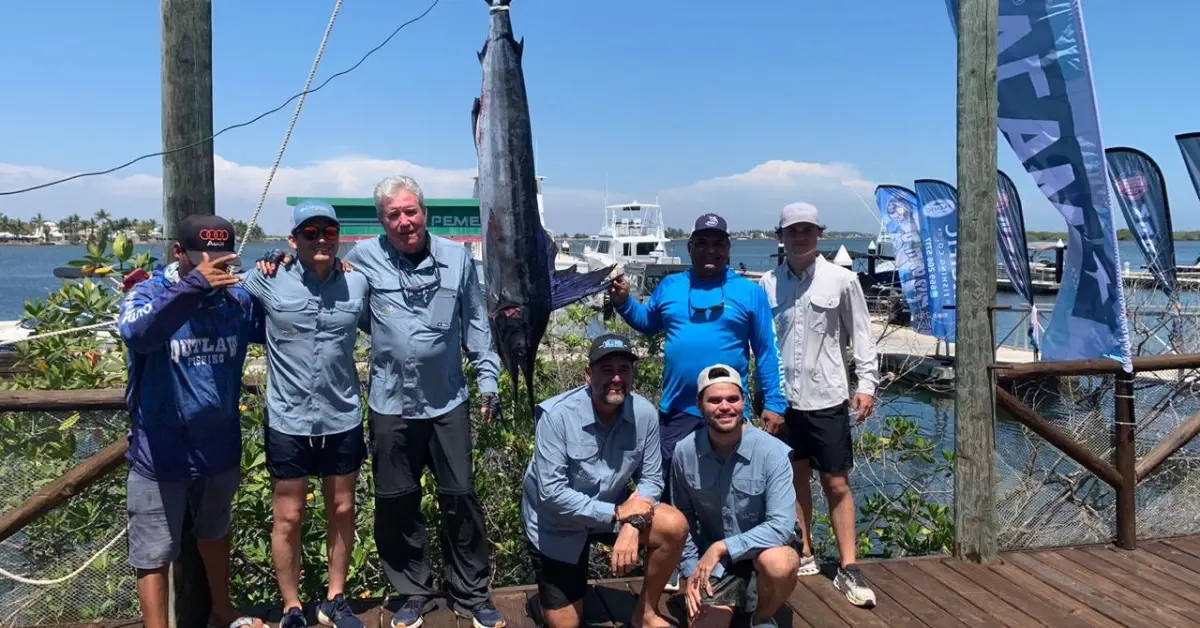 Con un Marlin de 105 libras, Altata corona a sus cam-peones en el OffShore 2025