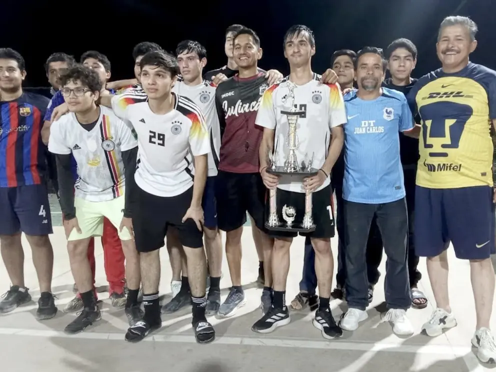 Fútbol, pasión y compañerismo: con éxito concluye el Torneo de Fútbol de Salón en Las Coloradas en Culiacán