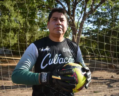 Con una prótesis y mucho corazón, José Cerda entrena a los porteros del mañana en Culiacán