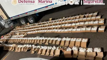Baja California Sur: decomisan 1 tonelada de metanfetamina en camión que venía de Mazatlán