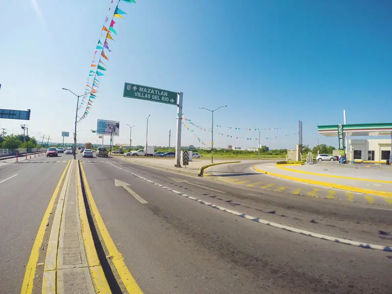 Accesa por el bulevar Villas del Río para llegar a tu destino, también puedes utilizar otras vías alternas. Foto: Cortesía.