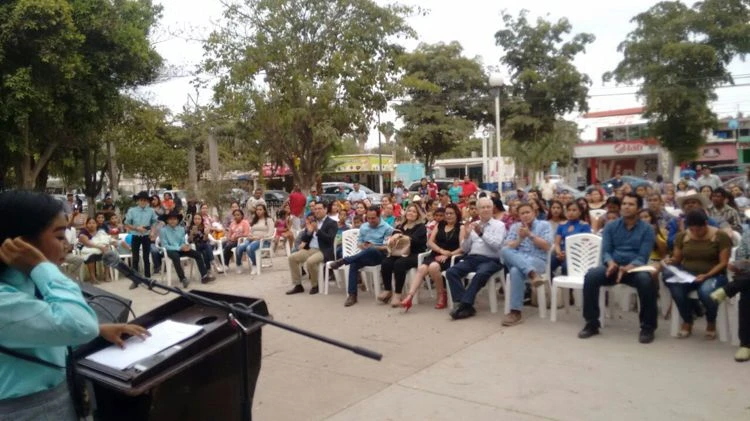 Celebran doble aniversario en Villa Juárez Navolato