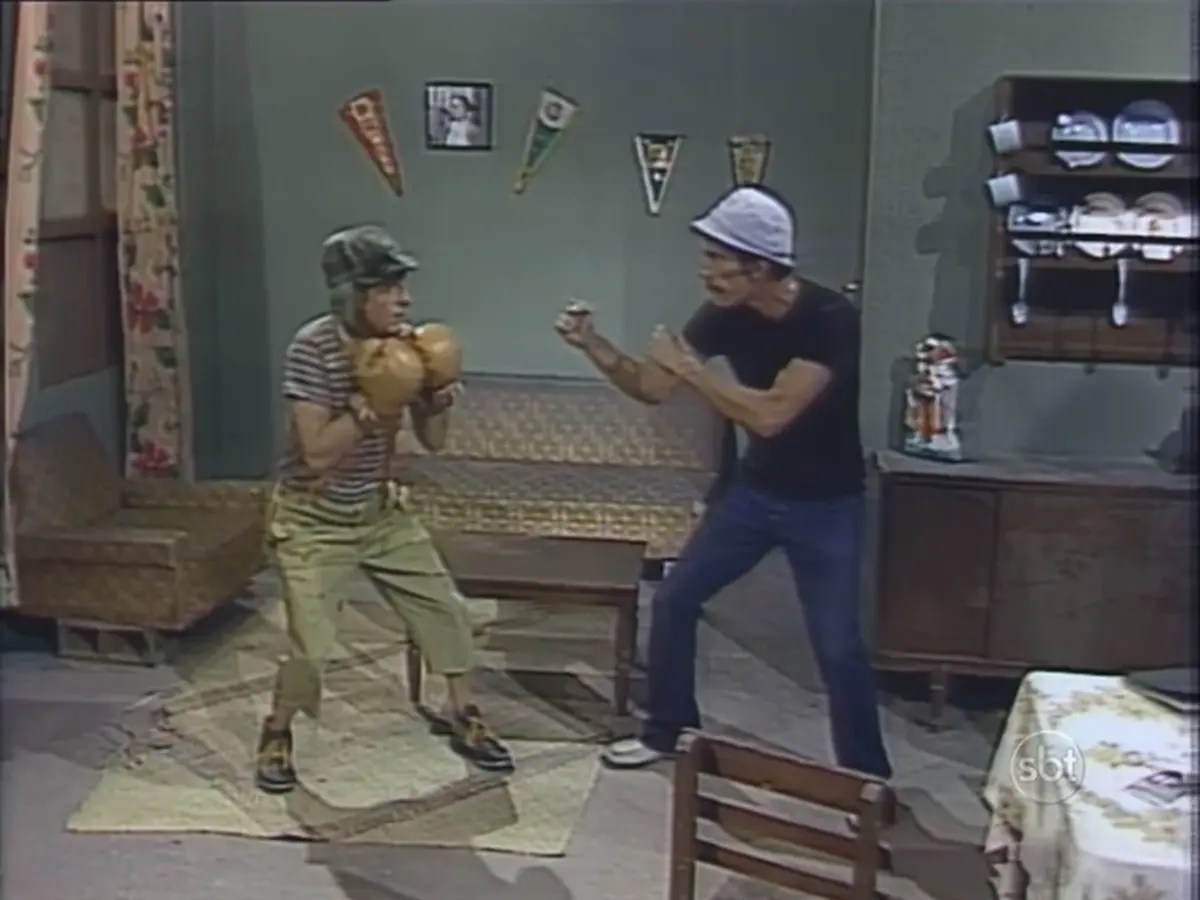 Don Ramón incluso intento darle clases de boxeo al Chavo. Foto: Cortesía