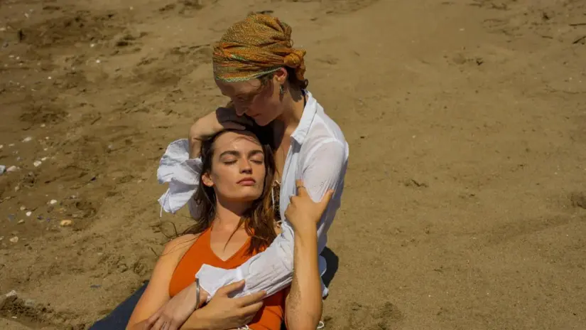 Películas que se estrenan esta semana en cines La cinta es protagonizada por Emma Mackey. Foto: Cortesía