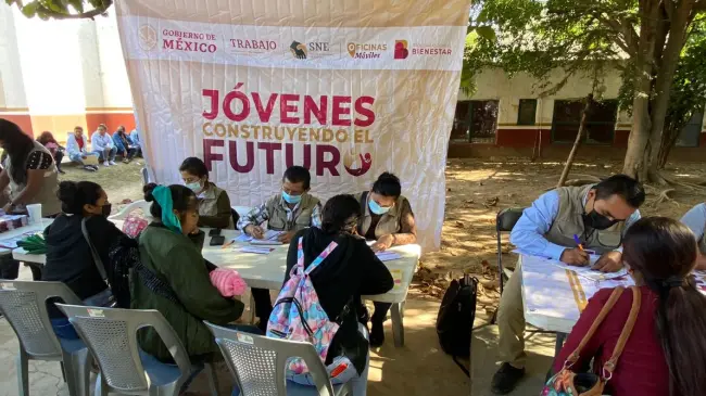 La convocatoria para Jóvenes Construyendo el Futuro. Foto: Cortesía