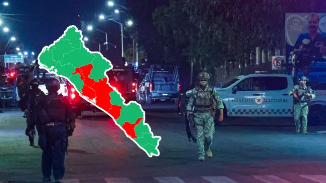 Miembros de la Policía Estatal y Ejercito México resguardan escena del crimen. Foto: Cortesía
