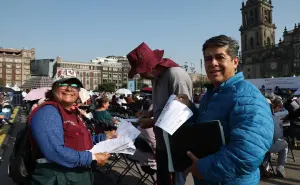 Entregan pago de 2 mil pesos a las personas de 57 a 59 años, como parte de Ciudadano Universal en CDMX