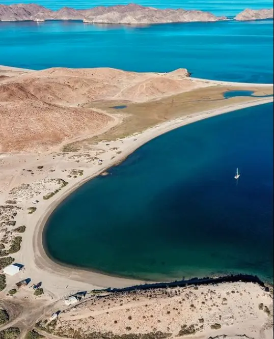 Bahía de los Angeles en Baja California. Foto: cortesía Bahía de los Angeles en Baja California. Foto: cortesía.