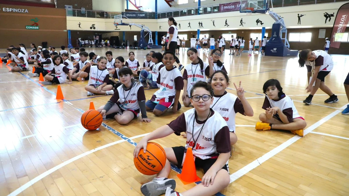 Arrancan con gran éxito los Cursos de Verano ISDE 2025 en Culiacán. Foto: ISDE