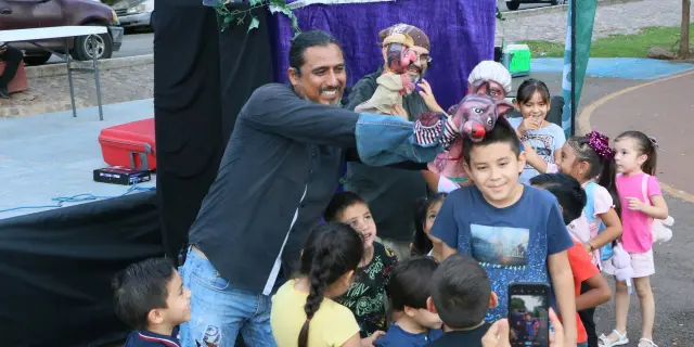 "El lobo no es como lo pintan" sorprende en el Parque Culiacán 87