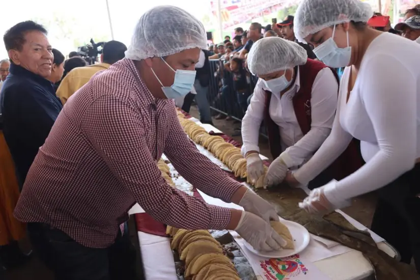 Este récord representa un gran homenaje a la gastronomía del lugar. Foto: Cortesía. Este récord representa un gran homenaje a la gastronomía del lugar. Foto: Cortesía.