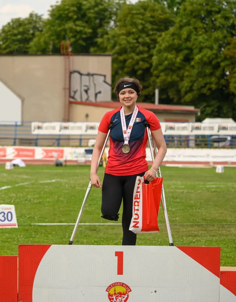 Norma Aurelia Cázares Carrasco, atleta paralímpica de Culiacán logra oro y rompe fronteras en el deporte adaptado Norma Cázares conquista el mundo con su talento y disciplina. ¡Felicidades campeona! Foto: IMDEC