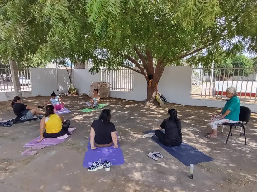 El yoga inspira a mujeres a sanar en Culiacán En el CESAVVI 5 de Febrero se ofrecen servicios gratuitos de trabajo social, jurídico, psicológico y médico. Atención de lunes a viernes, de 8:00 a.m. a 3:00 p.m. Foto: Juan Madrigal