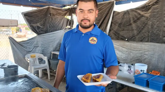 La Taquería La Jefa se encuentra en la esquina del bulevar Santa Fe y Salvador Alvarado, a la altura de la cuchilla frente al OXXO. | Imágenes de Francisco Castro