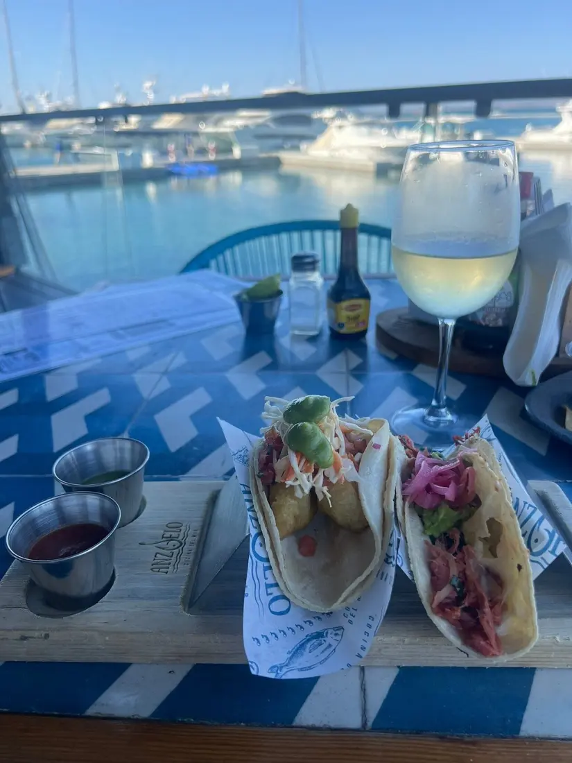 imagen recuadro Comer unos ricos tacos y estar cerca al mar en Anzuelo Foto: Tripavisor