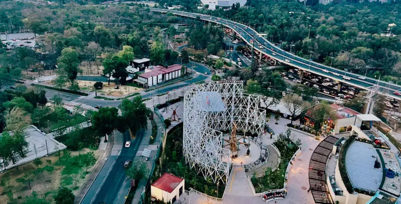Conoce las rutas más efectivas para poder llegar al parque de diversiónes Aztlán. Foto: Cortesía.