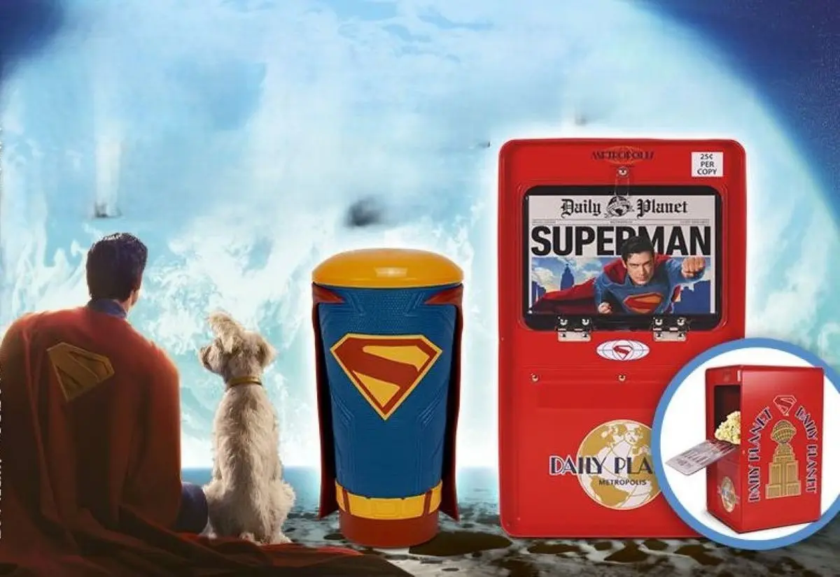 Los detalles de la venta de la Sucursales de la palomera de Superman en Cinépolis. Foto: Coleccionando