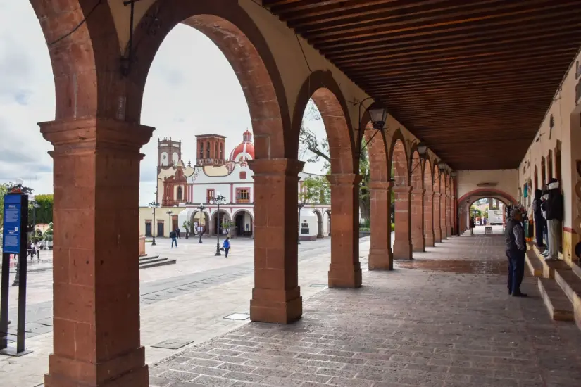 Plaza Constitución de Amelaco Foto: Amealco Pueblo Mágico  (Facebook)