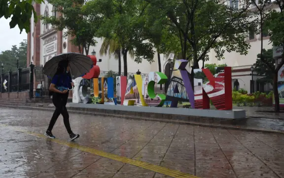 Maneja con precaución: Evita estas vialidades de Culiacán cuando llueve