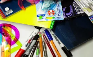 Apoyos para uniformes y útiles escolares en Querétaro; ¿Cómo funciona?
