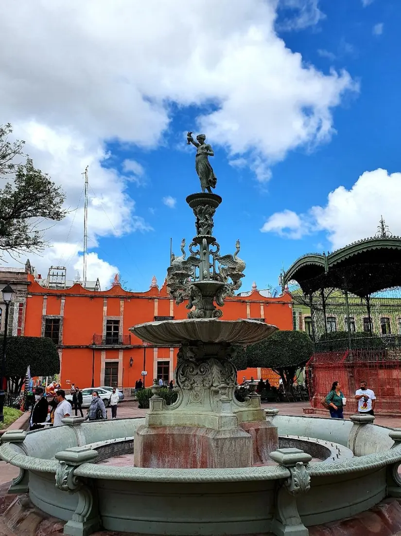 imagen recuadro Fuente del Centro Histórico de Santiago de Querétaro Foto: Tripavisor