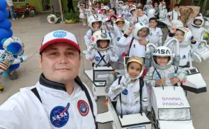 ¡De nuevo lo hizo! El profe Napoleón llevó a sus alumnos desde Guamúchil al espacio