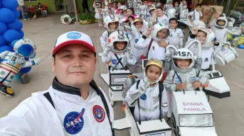 ¡De nuevo lo hizo! El profe Napoleón llevó a sus alumnos desde Guamúchil al espacio